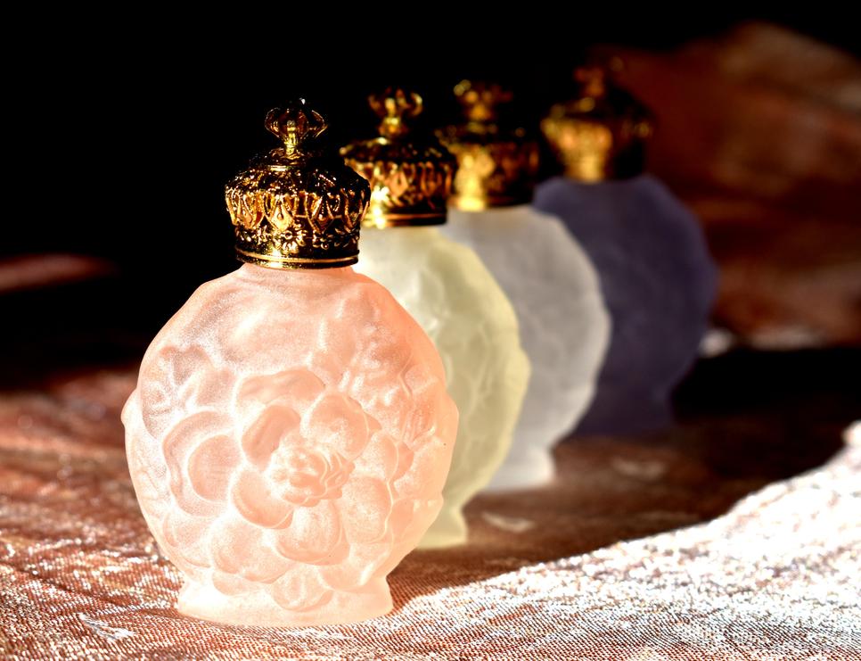 Jess Ring Blending Natural Perfume